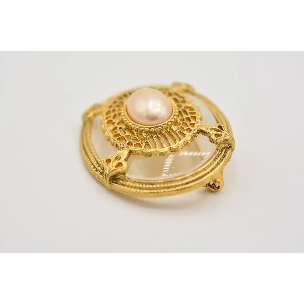 1928 Vintage Clear Lucite Pearl Pin Brooch Oval Antiqued Gold Chunky 1980s BinAL